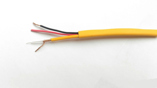 Кабель комбинированный Eletec КВК-В-1,5 2x0.75, LSZH, 200 м Кабель комбинированный Eletec КВК-В-1,5 2x0.75, LSZH, 200 м
